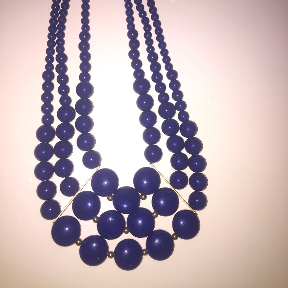 Necklace & earring set